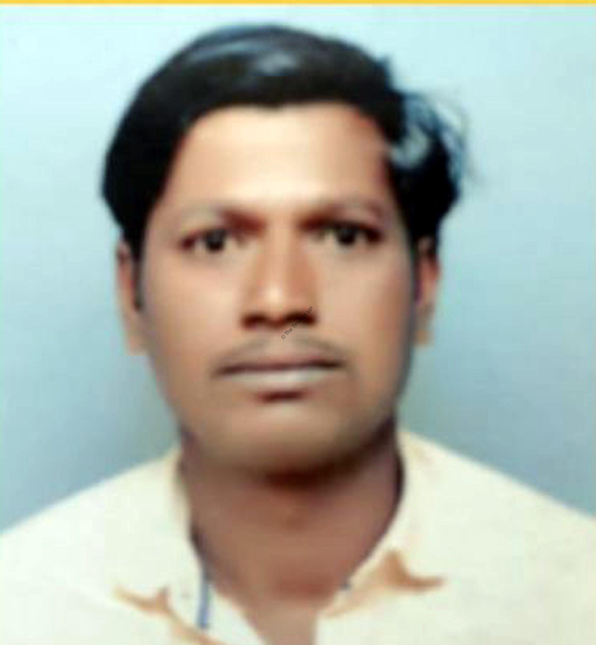 Orange and Blue Playful Animated Design YouTube Thumbnail - 4