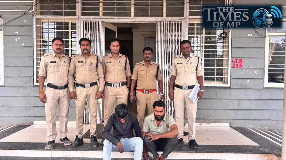 महू रोड टायर चोरी